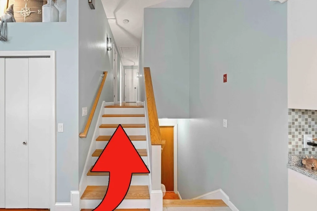 Photo of 33 Clinton Rd