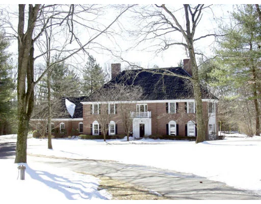 Photo of 855 Strawberry Hill Road