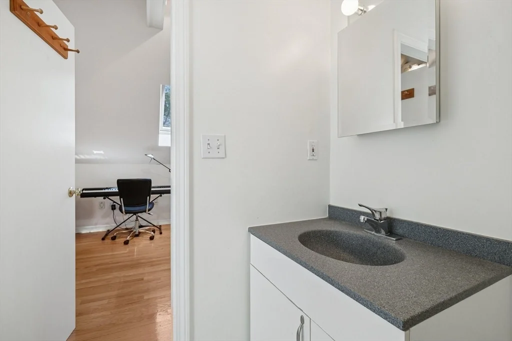 Photo of 45 S Shaker Rd