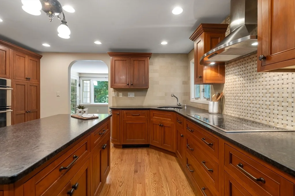 Photo of 74 Oregon Road