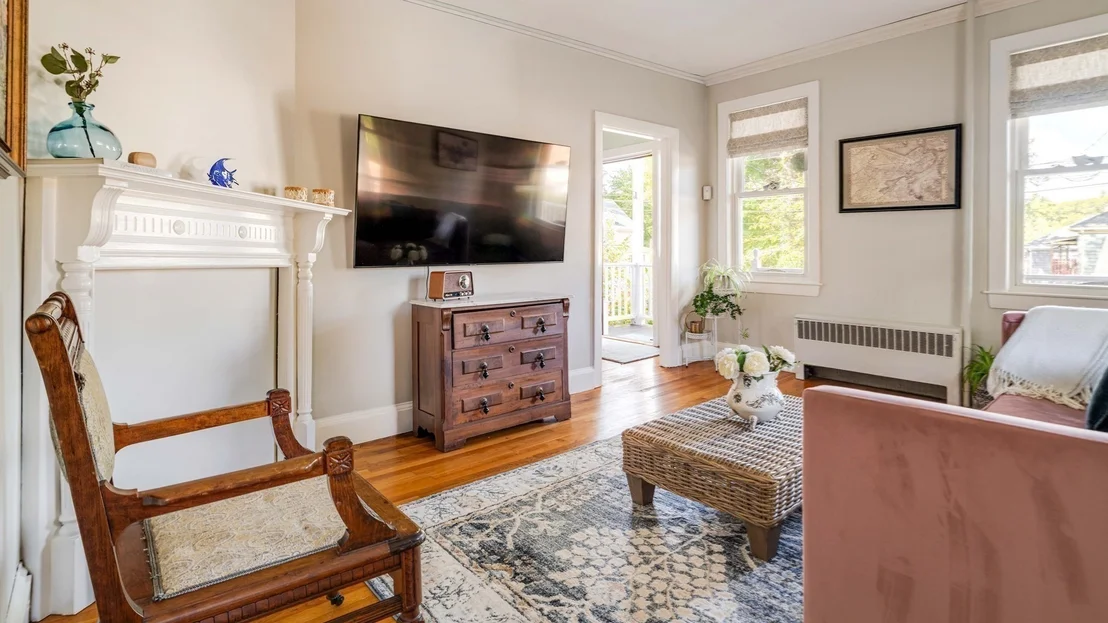 Photo of 4 Dedham Street