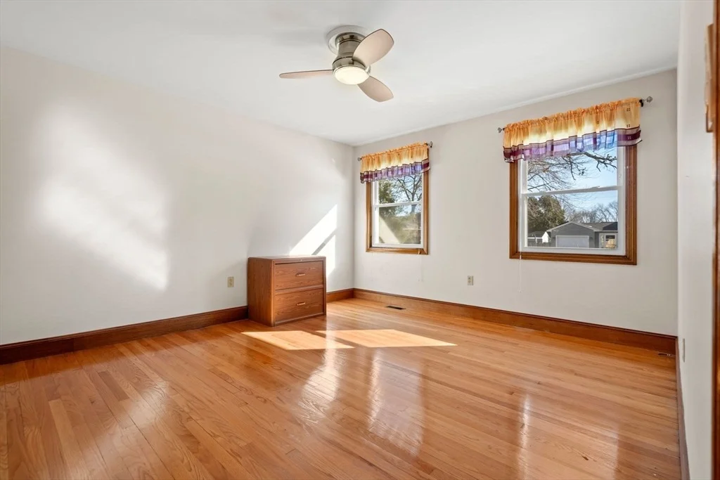 Photo of 74 Durso Ave