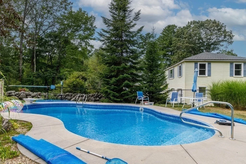 Photo of 343 Lake Road