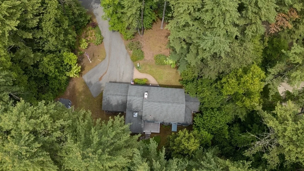 Photo of 42 Cherlyn Dr