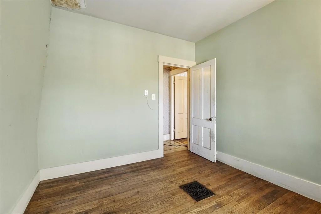 Photo of 86 Highland St