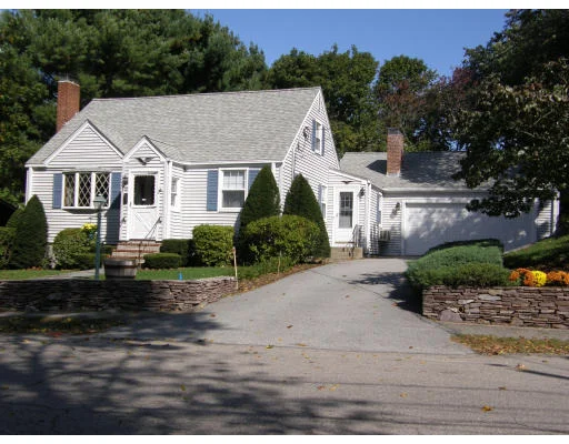 Photo of 37 Hickory Rd