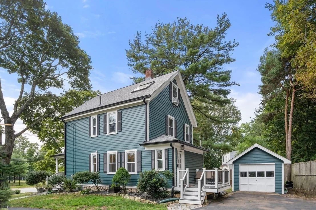 Photo of 28 River Road