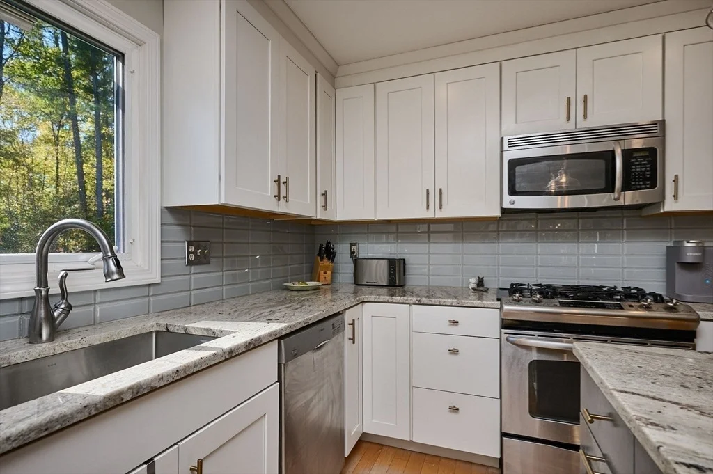 Photo of 1260 Westhampton Road