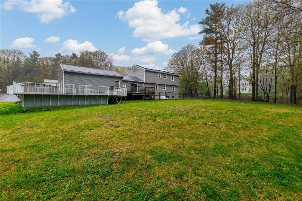 Photo of 106 Converse Dr