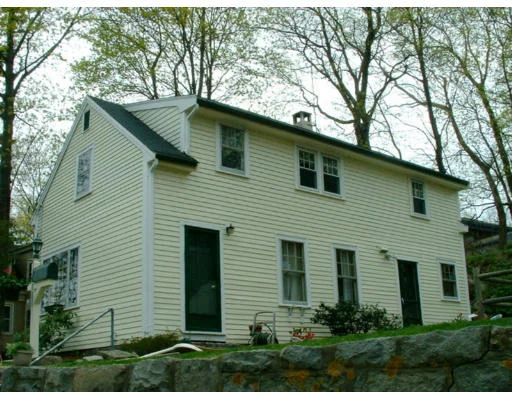 Photo of 881 Washington Street