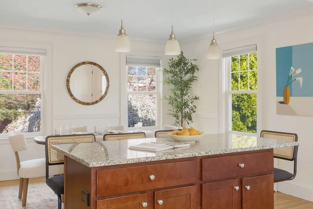 Photo of 220 Hillside Avenue
