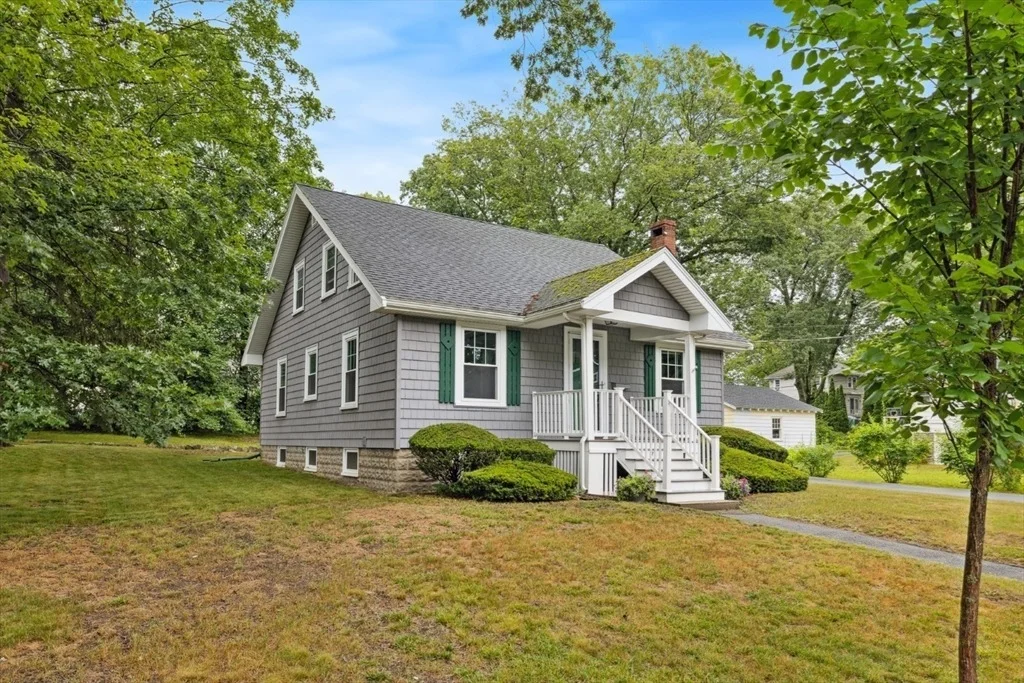 Photo of 71 Winthrop Ave