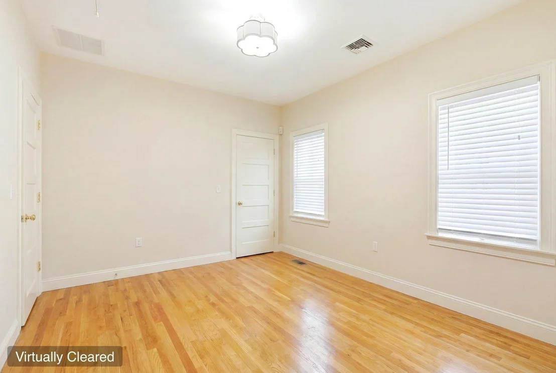 Photo of 10 Wolcott Ave