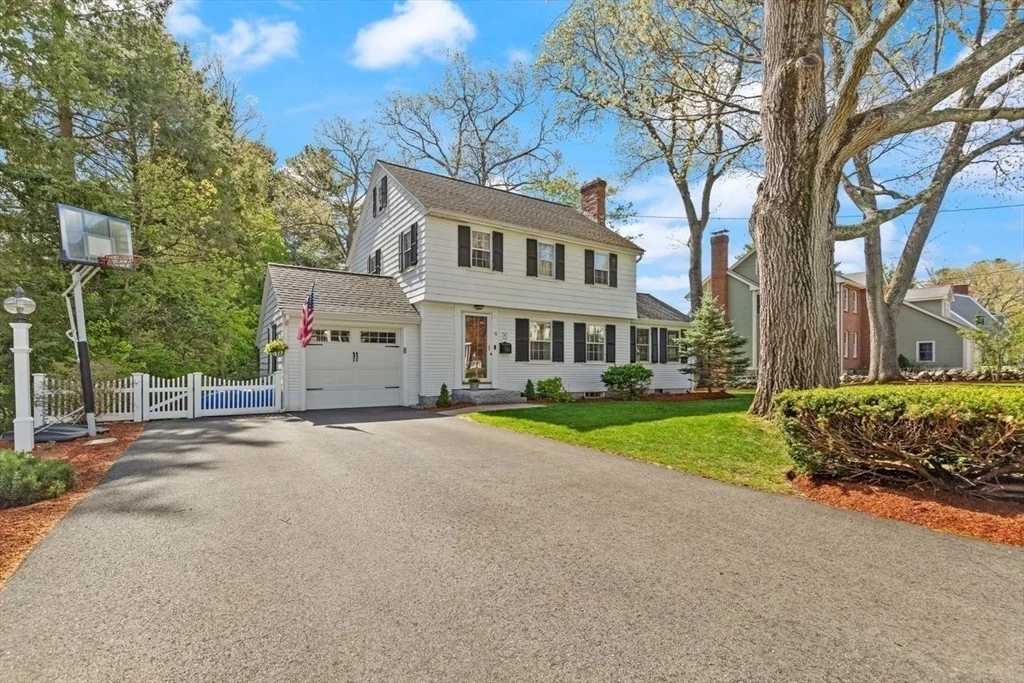Photo of 18 Oxbow Rd
