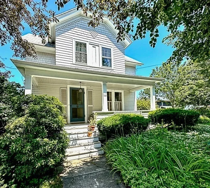 Photo of 169 Whitmarsh Ave