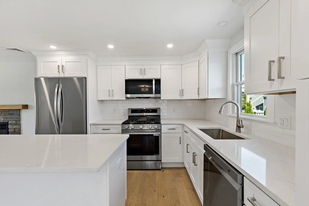 Photo of 59 Tupper Ave