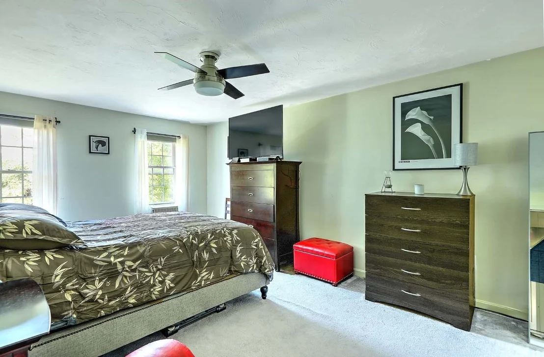 Photo of 30 Pine Warbler Way
