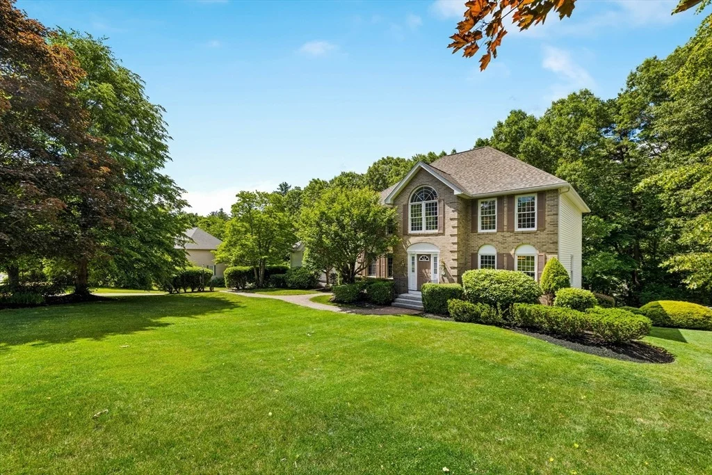 Photo of 10 Morgan Dr