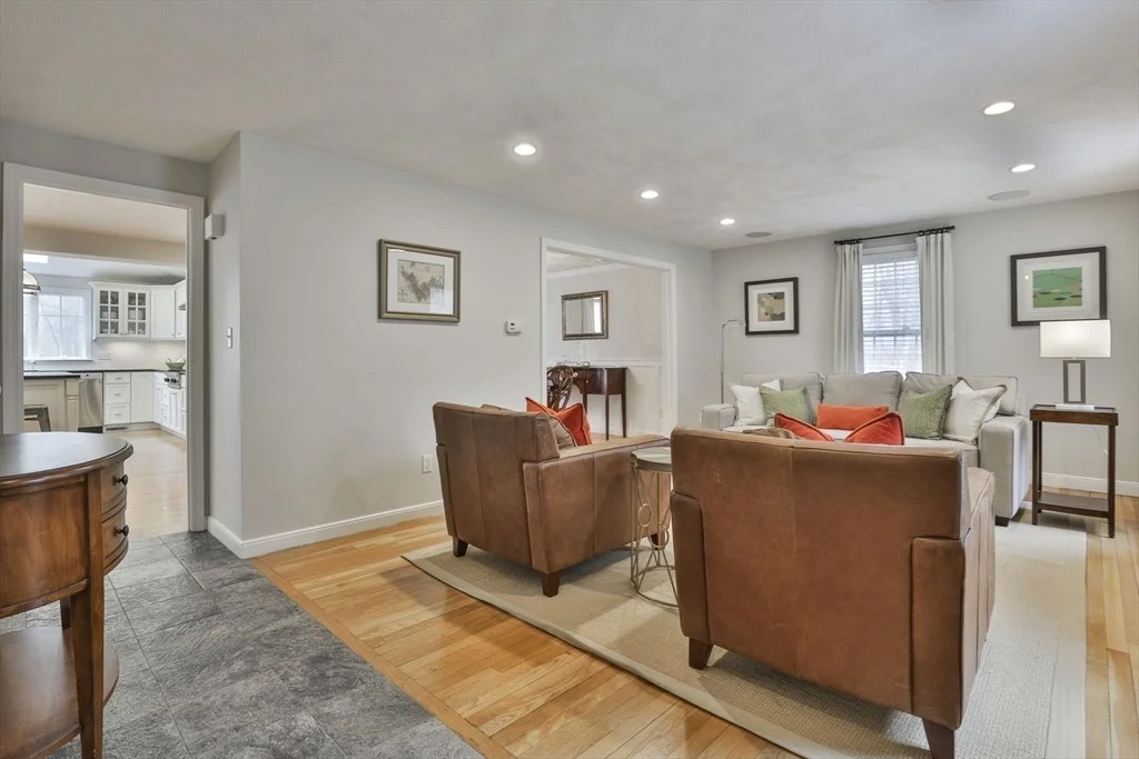 Photo of 124 Stonecleave Road