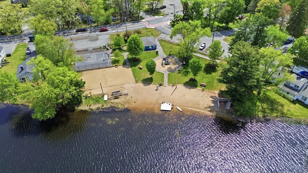 Photo of 44 Sandy Pond Rd