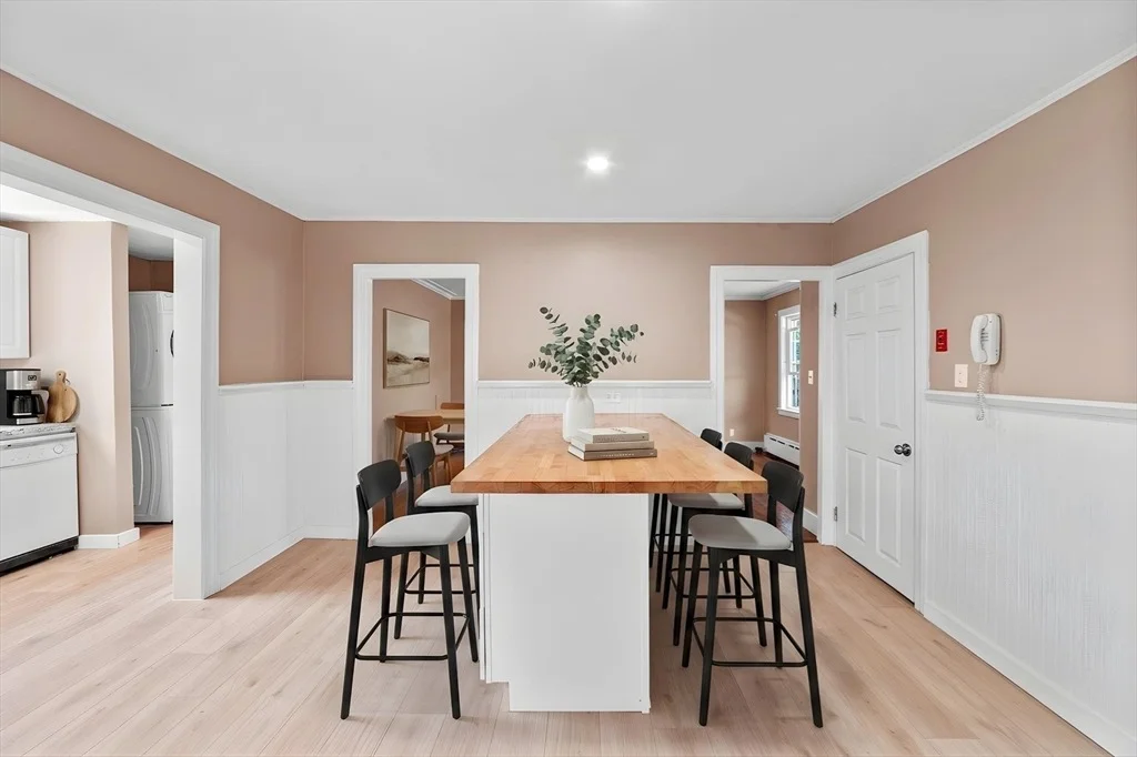 Photo of 9 Dervin Pl