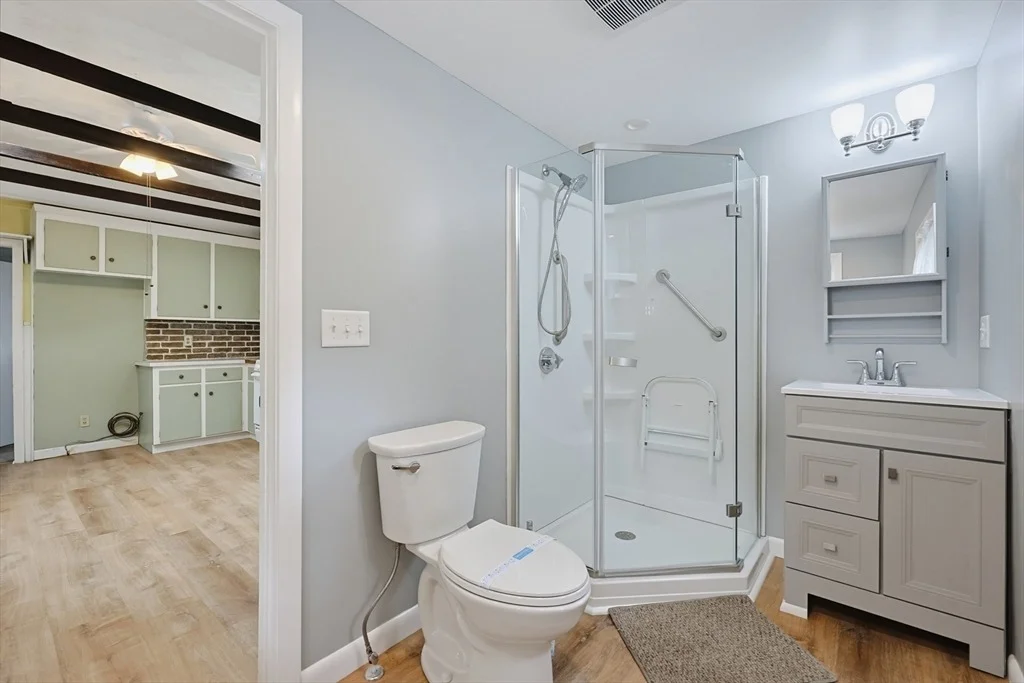 Photo of 18 Plain St