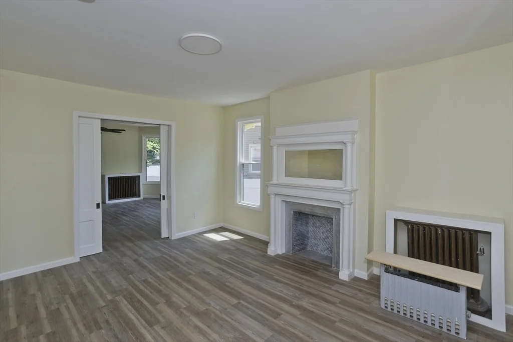 Photo of 205 St James Ave