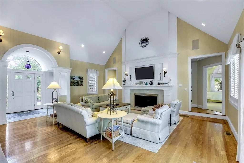 Photo of 100 The Paddock Cir