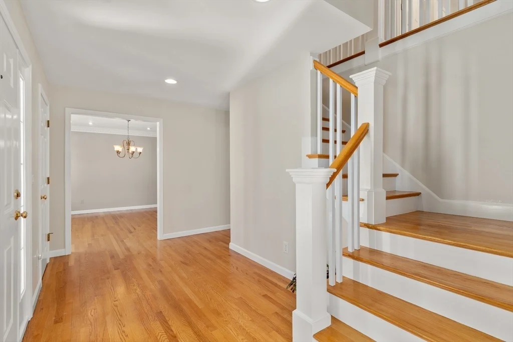 Photo of 48 Algonquian Dr