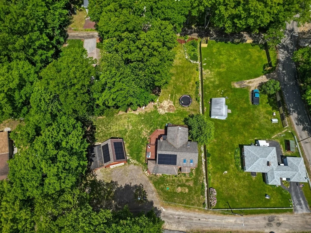 Photo of 4 Birch Ln