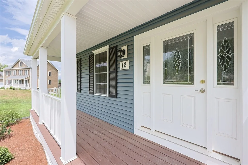 Photo of 12 Oriole Dr
