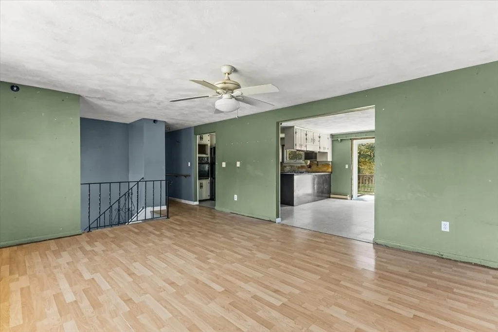 Photo of 55 Burnside Ave