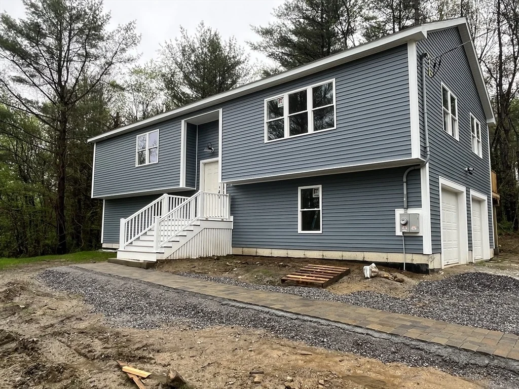 Photo of 2 W Dudley Rd