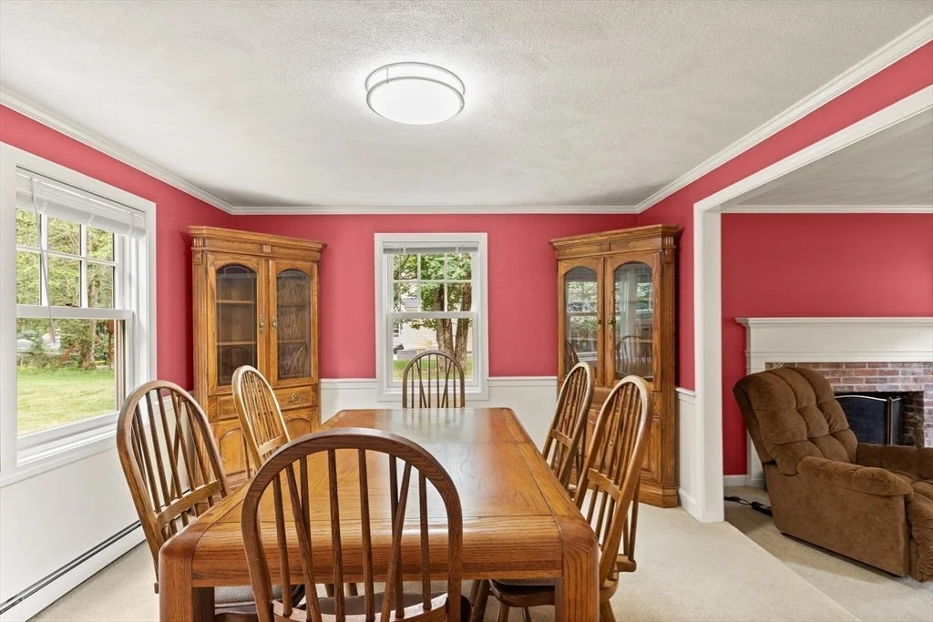 Photo of 35 Willowdale