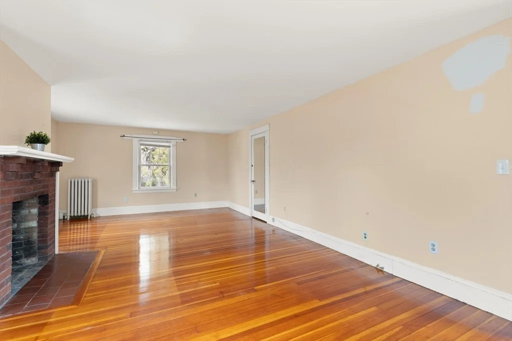 Photo of 42 Glendale Rd