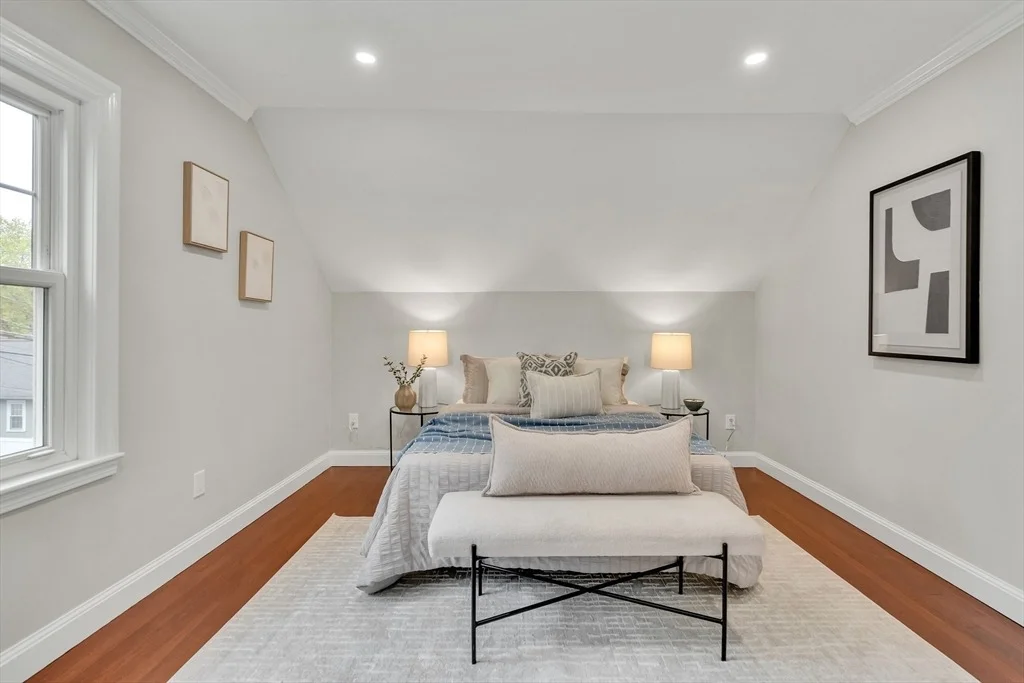 Photo of 20 Riverview St