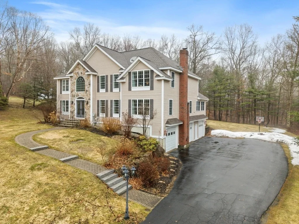 Photo of 15 Appleton Rd.