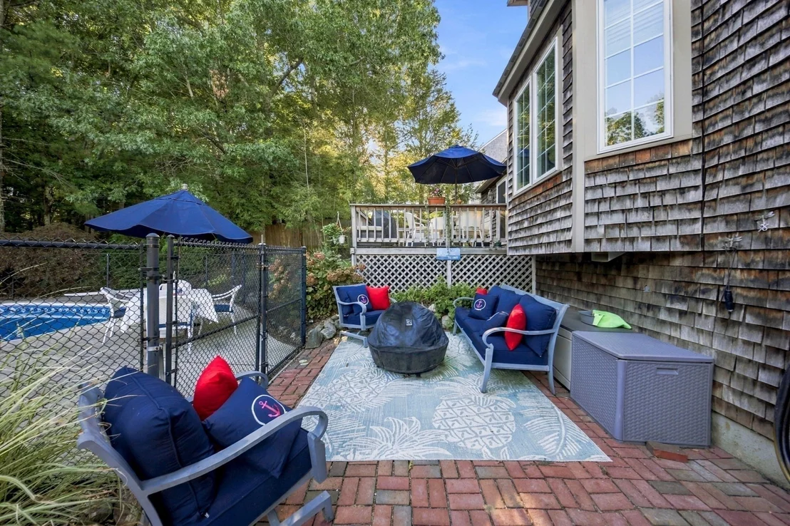Photo of 150 Fairways Edge Dr