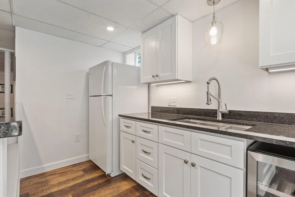 Photo of 1 Riverview Ave