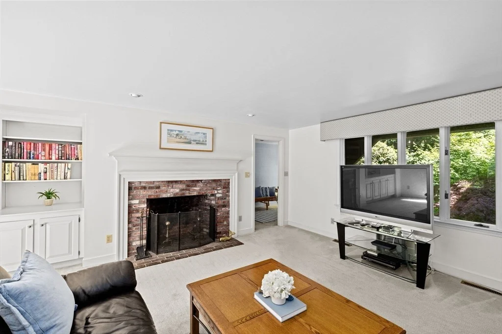 Photo of 16 Fulling Mill Ln
