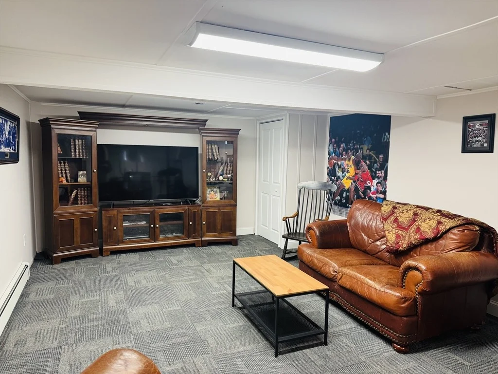 Photo of 649 Stafford Rd