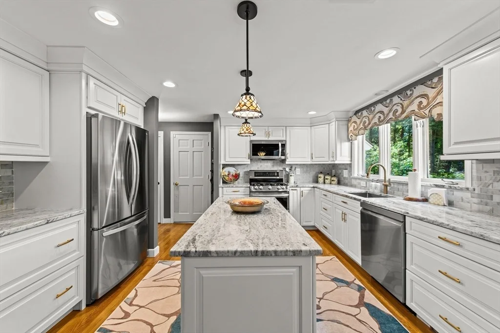 Photo of 34 Batchelder Rd