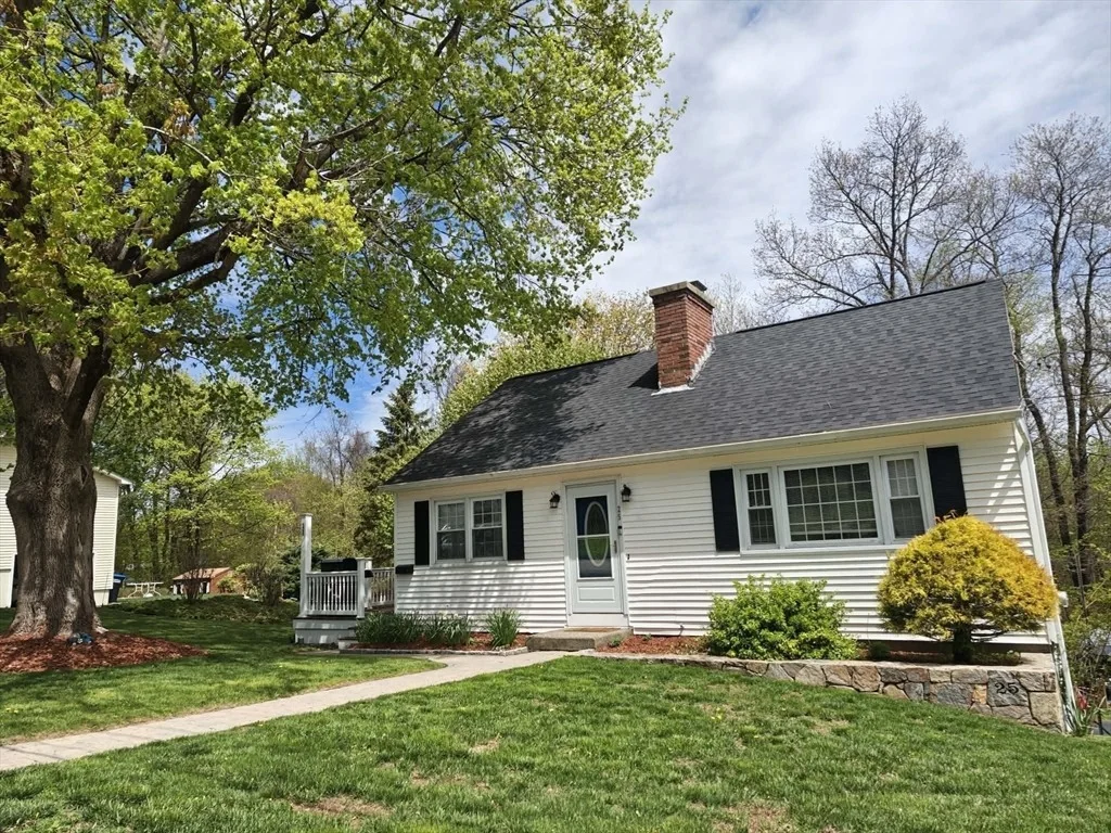 Photo of 25 Manor Rd