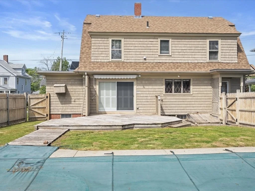 Photo of 393 Langley Street