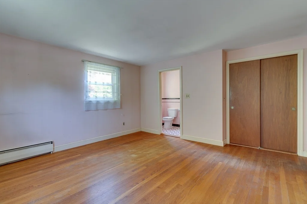 Photo of 44 Ridgewood Rd