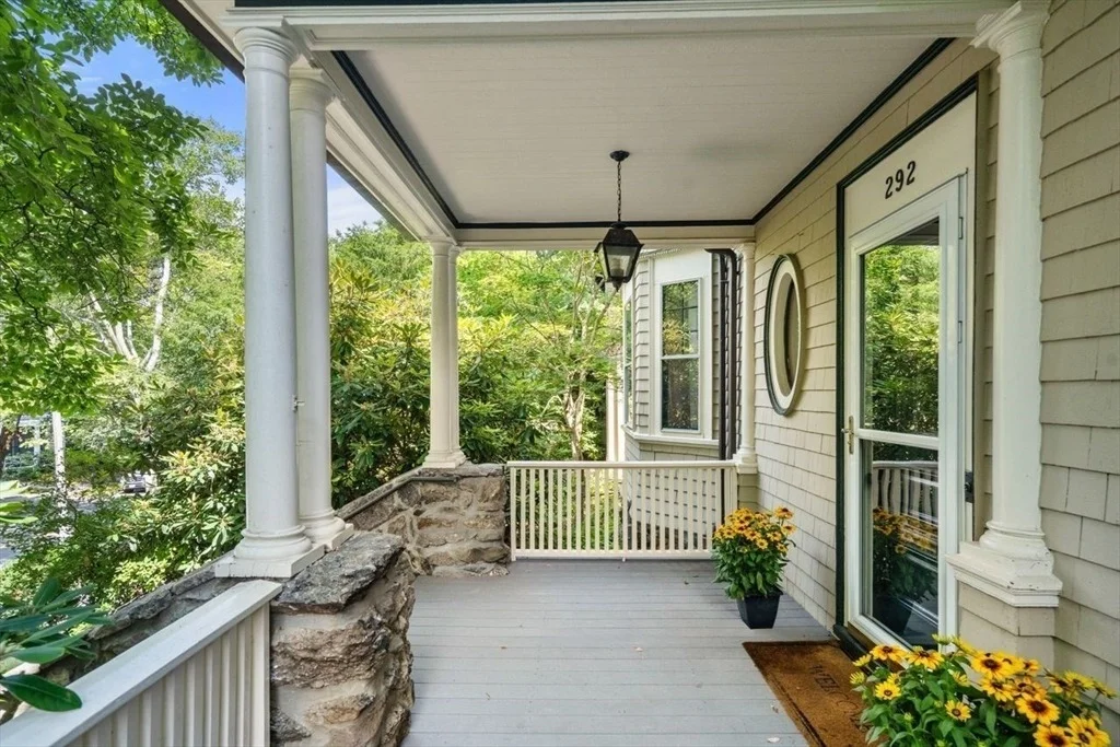 Photo of 292 Clinton Rd