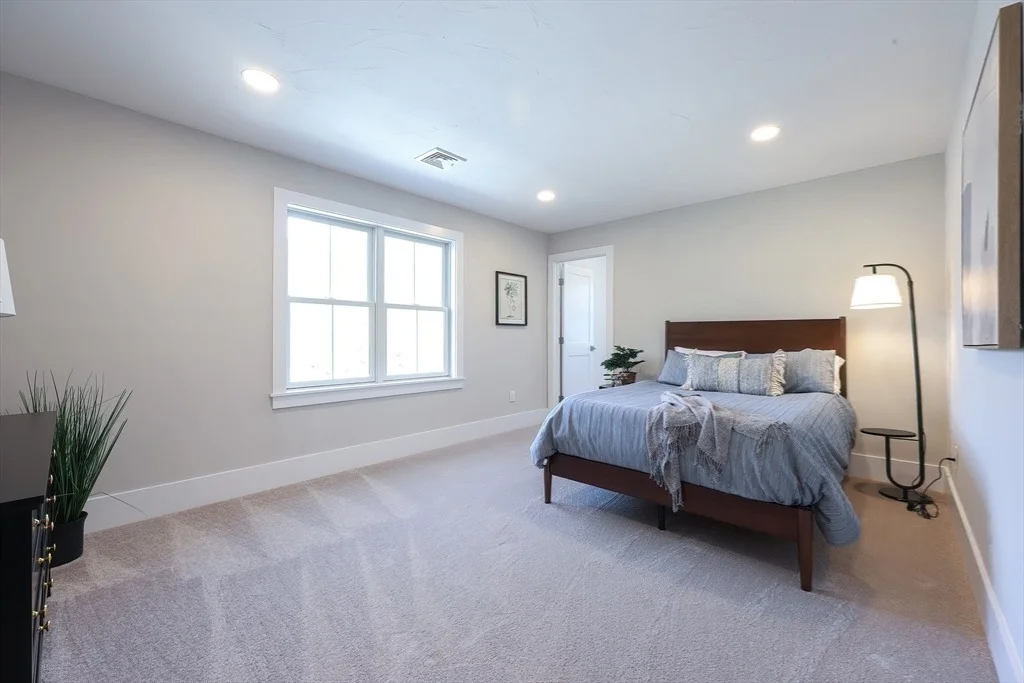 Photo of Unit UNIT39 at 42 Thomas Mann Circle