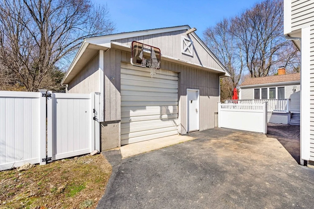 Photo of 6 Crawford Dr