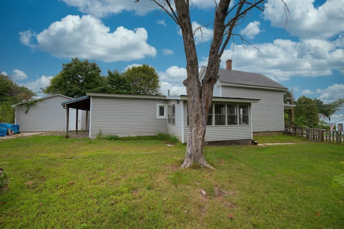Photo of 119 Everett Ave