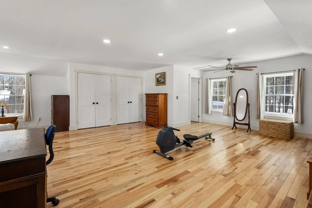Photo of 178 Brimfield Rd